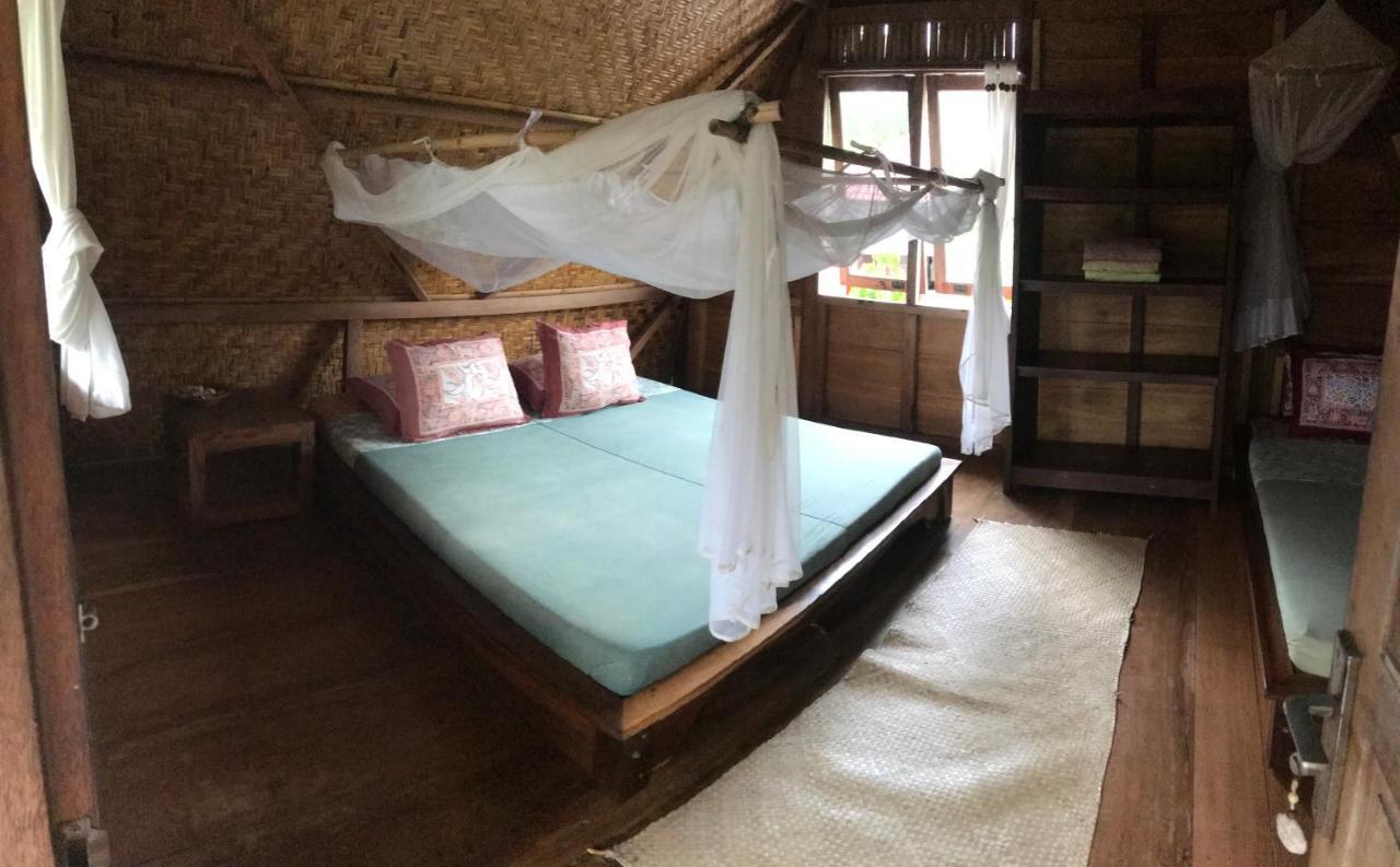 Appartement Harry'S Ocean House Pacitan Extérieur photo