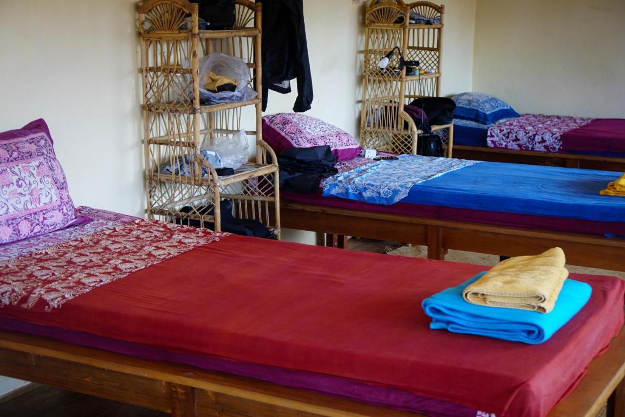 Appartement Harry'S Ocean House Pacitan Extérieur photo