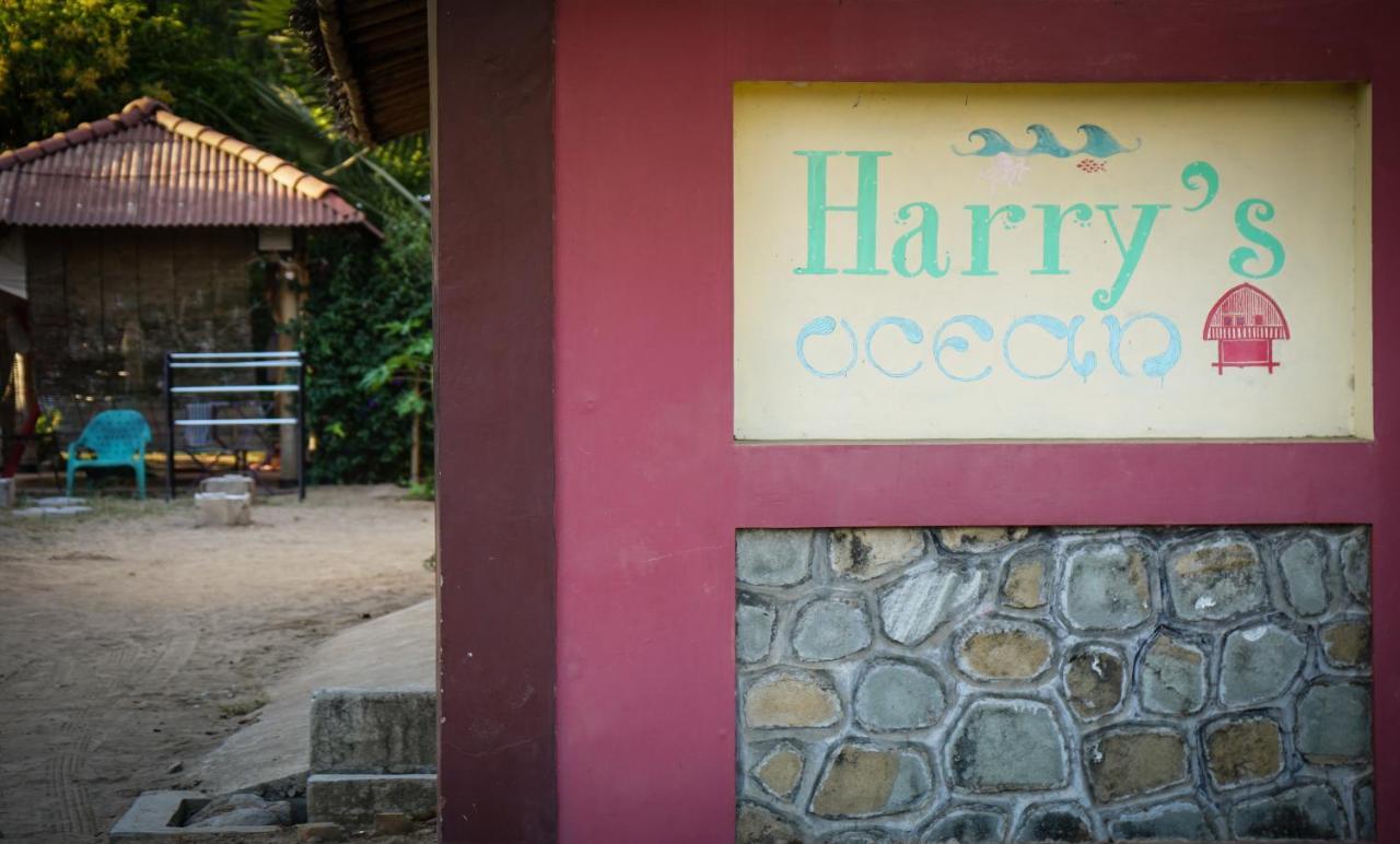 Appartement Harry'S Ocean House Pacitan Extérieur photo
