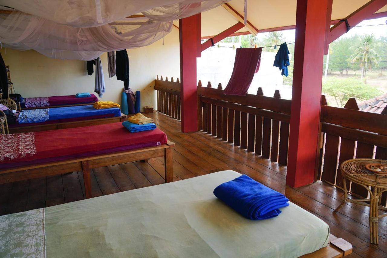Appartement Harry'S Ocean House Pacitan Extérieur photo